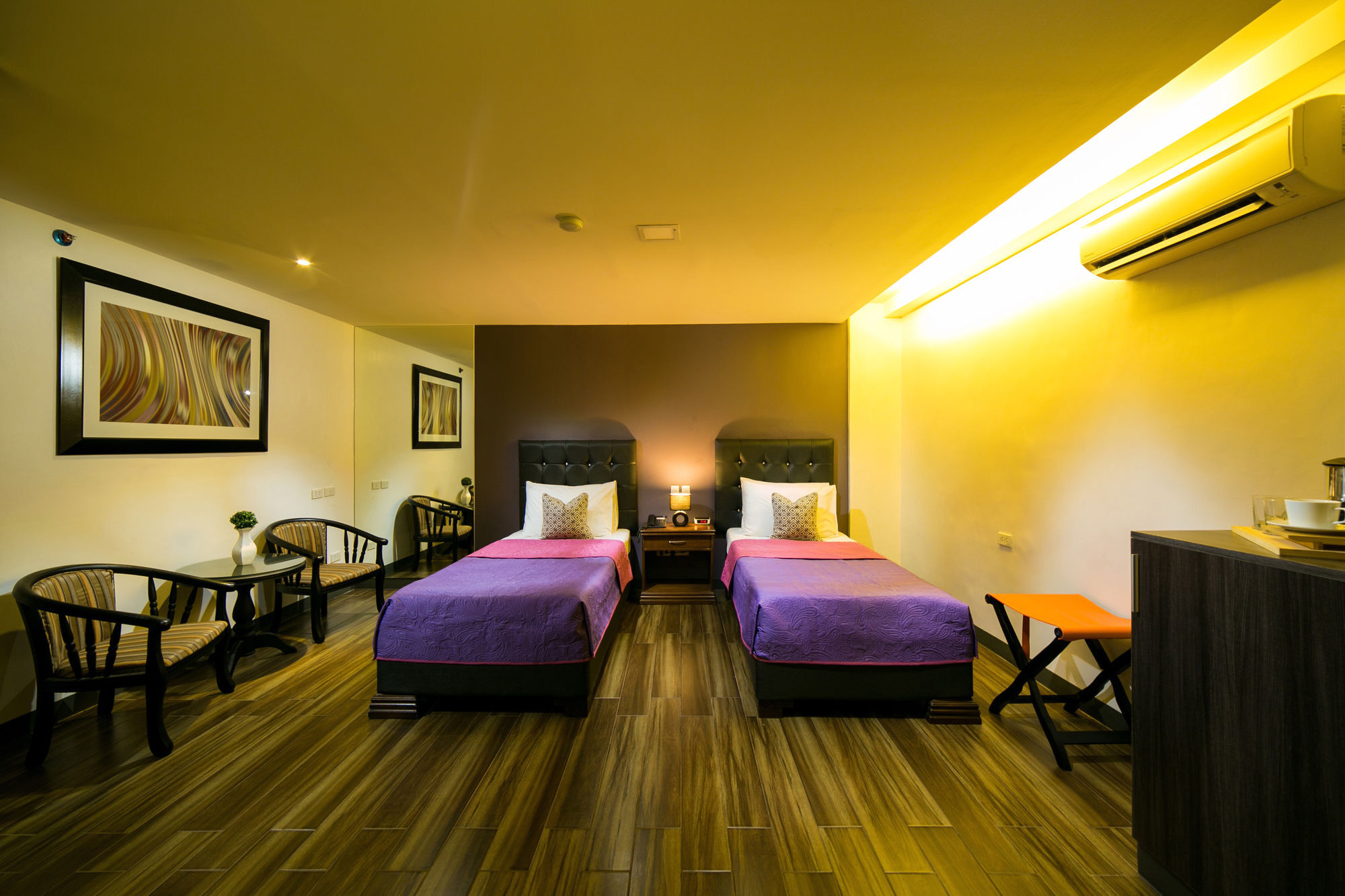 אנגלס 950 Condotel מראה חיצוני תמונה