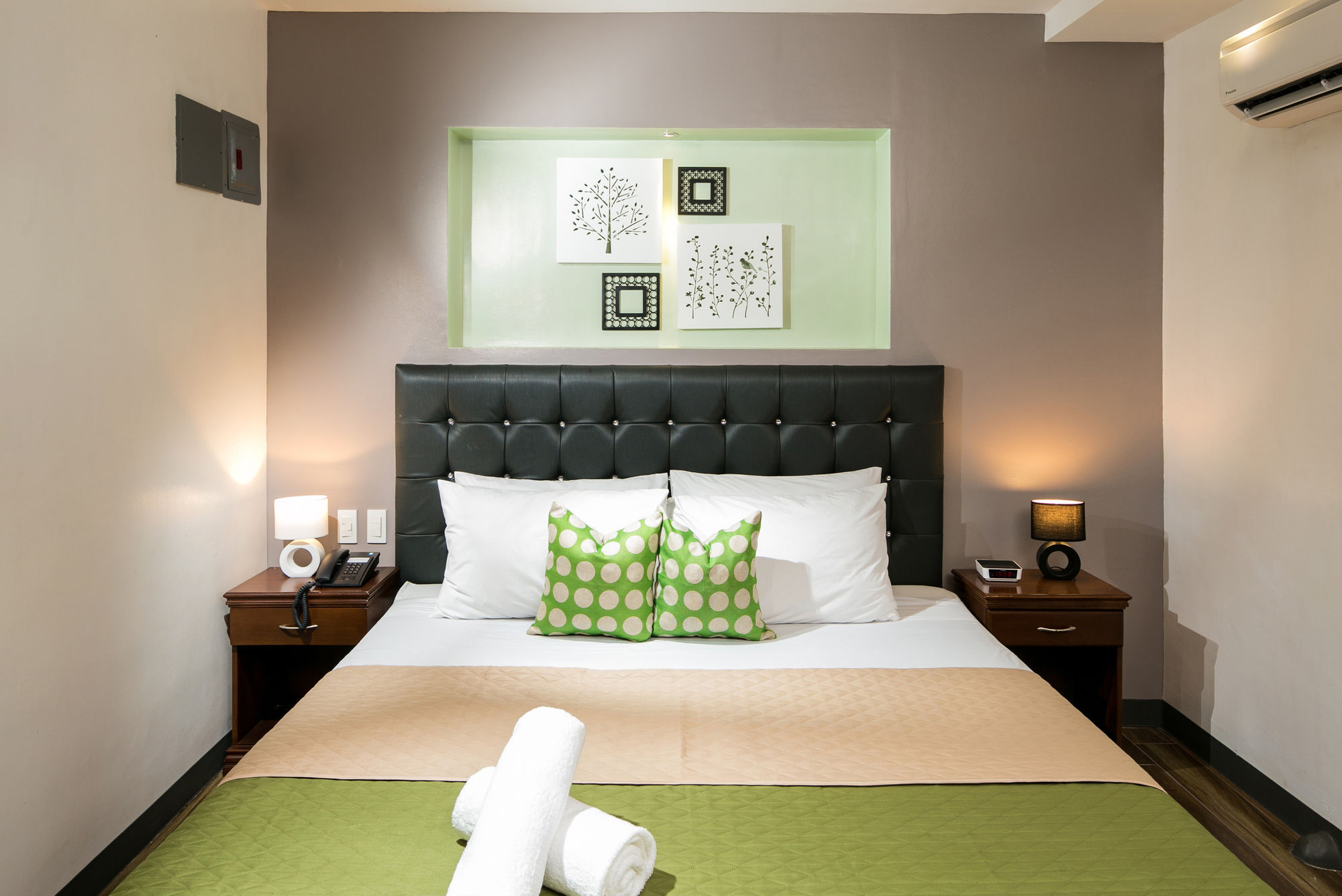 אנגלס 950 Condotel מראה חיצוני תמונה